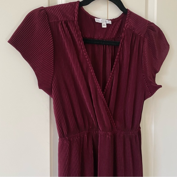 Baltic Born Athena Pleated Short Sleeve Mulberry Maxi Dress Size XS - Picture 6 of 14